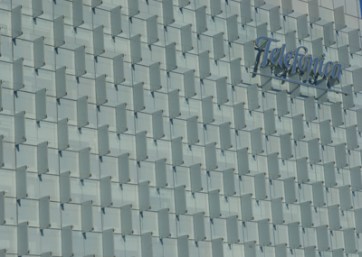 Fachada edificio Distrito Telefónica