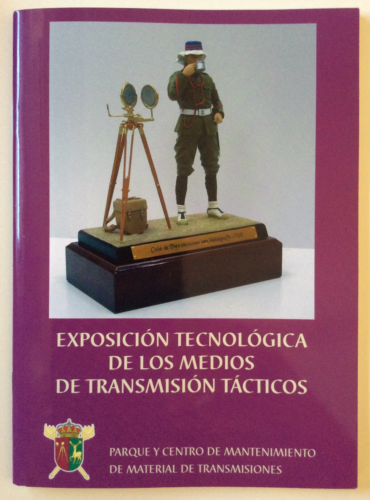 Visitamos la «Exposición Tecnológica de los Medios de Transmisión Tácticos» en El Pardo&nbsp;(Madrid).