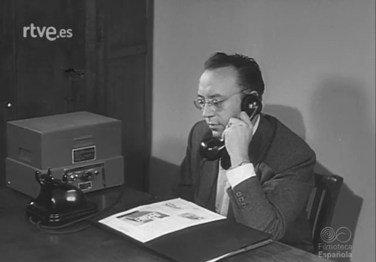 Un secráfono con acento español&nbsp;(1955-1965)